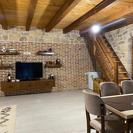 Villa Bujtina Salko Mucaj Exterior foto